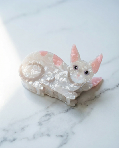 Pearlescent Cat Hair Claws