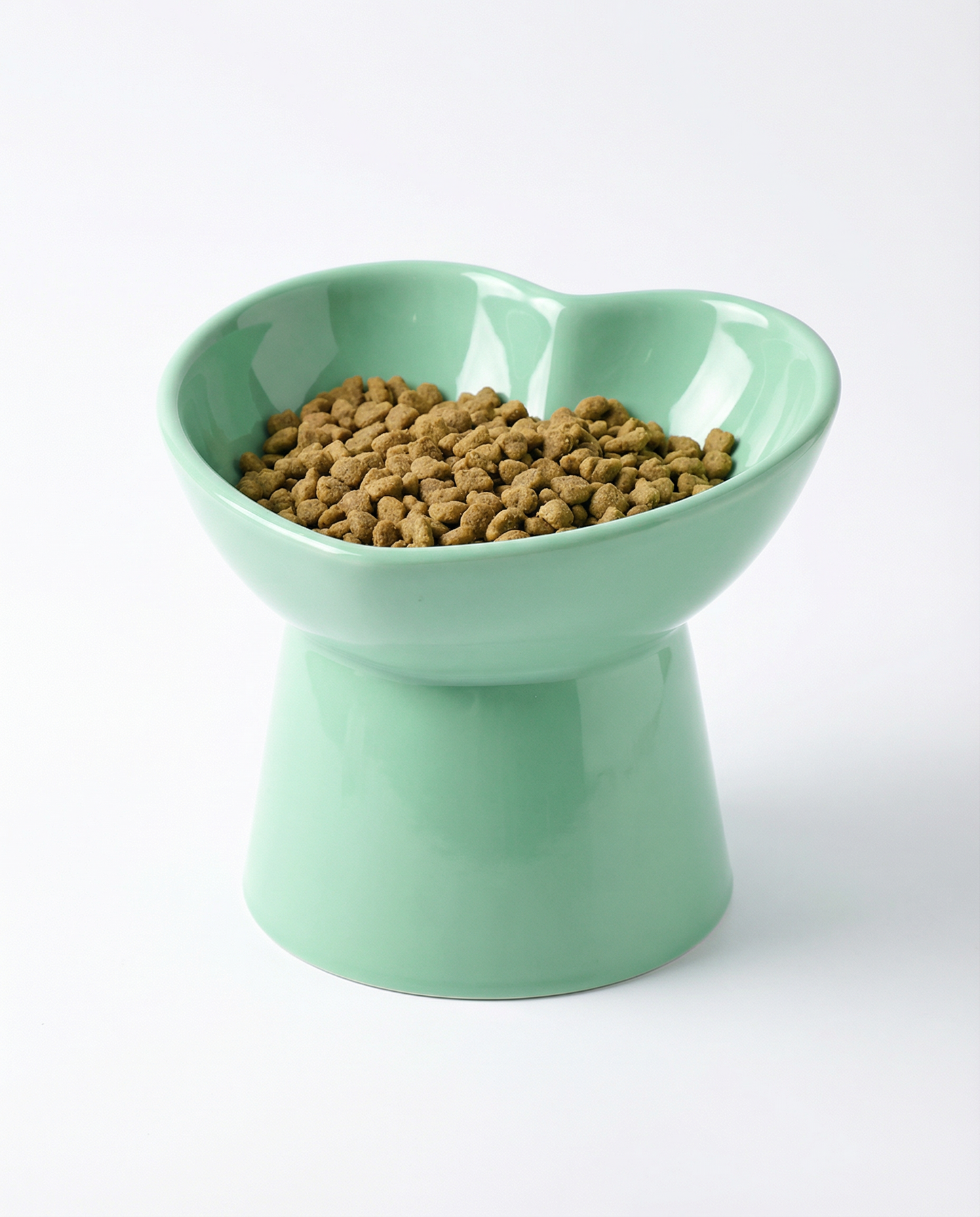 Raised Heart Bowl for Cats (or small dogs)